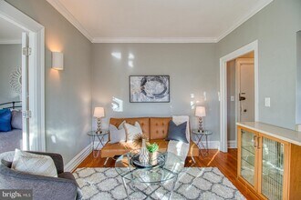 2456 20th St NW in Washington, DC - Building Photo - Building Photo