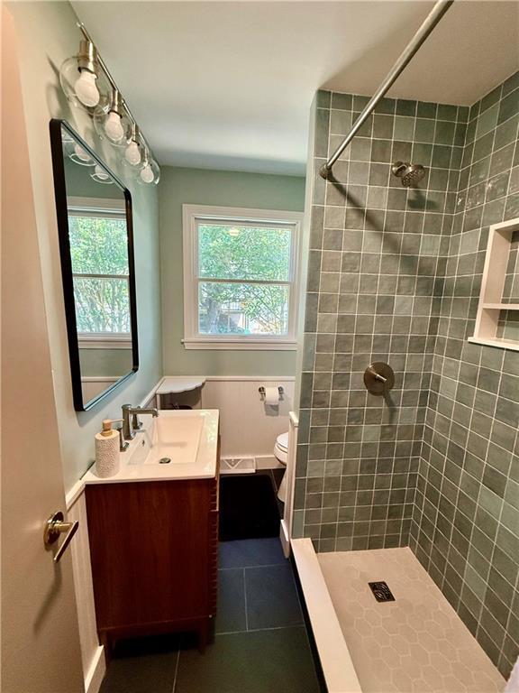 8 McCormick Rd in Newport, RI - Building Photo - Building Photo