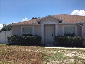 1507 Ocean Cove St in Sebastian, FL - Building Photo