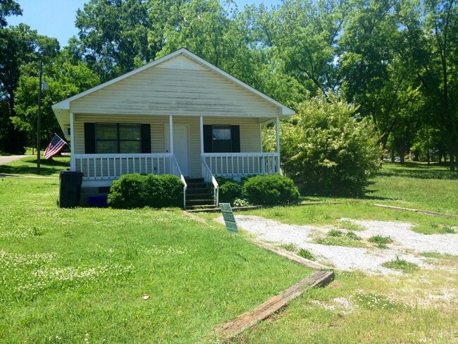 property at 146a College St SE