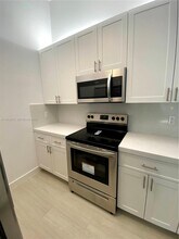 4700 NW 102nd Ave in Doral, FL - Building Photo - Building Photo