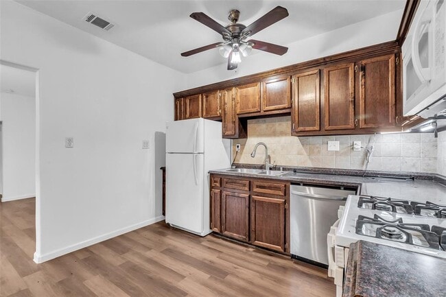 property at 3925 Woodleigh St