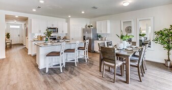 Peace River Landing Rental Homes in Port Charlotte, FL - Building Photo