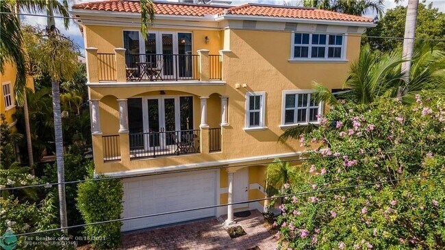 1600 NE 9th St in Fort Lauderdale, FL - Foto de edificio - Building Photo