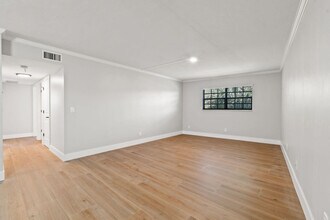 324 Southwind Dr in North Palm Beach, FL - Building Photo - Building Photo