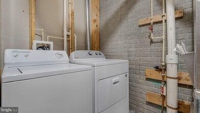 4724 Hanrahan Pl in Alexandria, VA - Building Photo - Building Photo