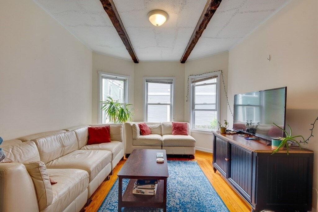 6 Cutter Park in Somerville, MA - Building Photo