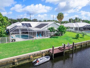772 Apple Tree Ln in Boca Raton, FL - Building Photo - Building Photo