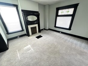 288 Helen St in Cincinnati, OH - Building Photo - Building Photo
