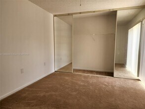 2706 27th Way in West Palm Beach, FL - Building Photo - Building Photo