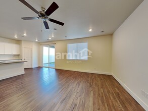 9653 N Rancho Lozano in Tucson, AZ - Building Photo - Building Photo