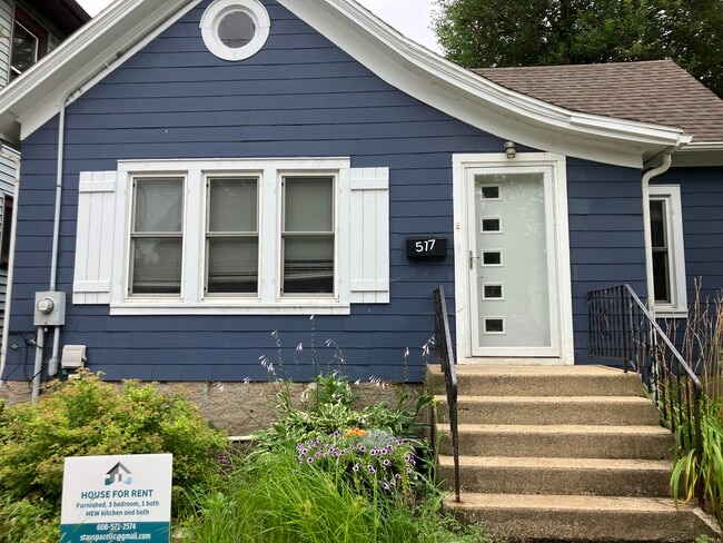 property at 517 E Johnson St