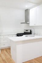 170 Salem St, Unit 3 in Lawrence, MA - Building Photo