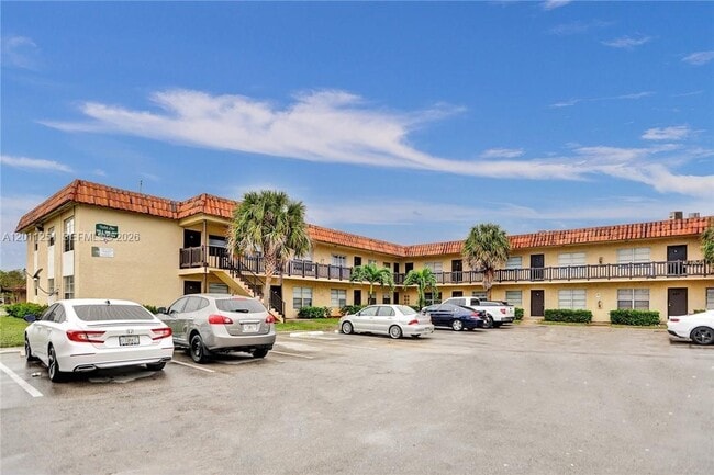 1335 S Dixie Hwy in Deerfield Beach, FL - Building Photo - Building Photo