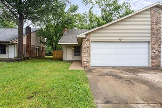 507 N 37th St in Rogers, AR - Building Photo - Building Photo