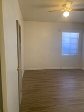 533 Valencia Dr SE in Albuquerque, NM - Building Photo - Building Photo