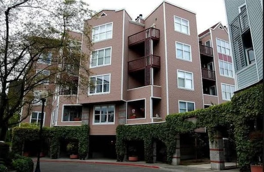1710 S Harbor Way, Unit 306 in Portland, OR - Building Photo - Building Photo