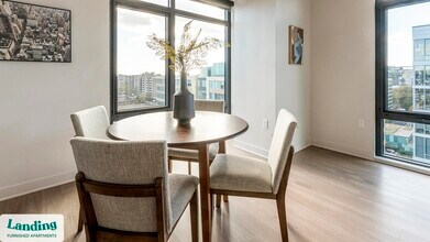 350 Maple Dr SW in Washington, DC - Building Photo - Building Photo