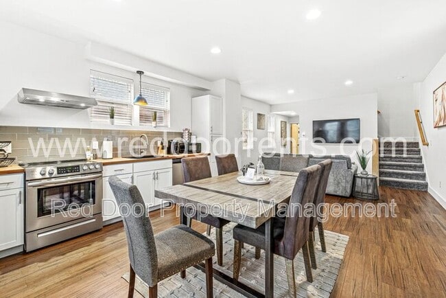 property at 1619 N Tacoma Ave