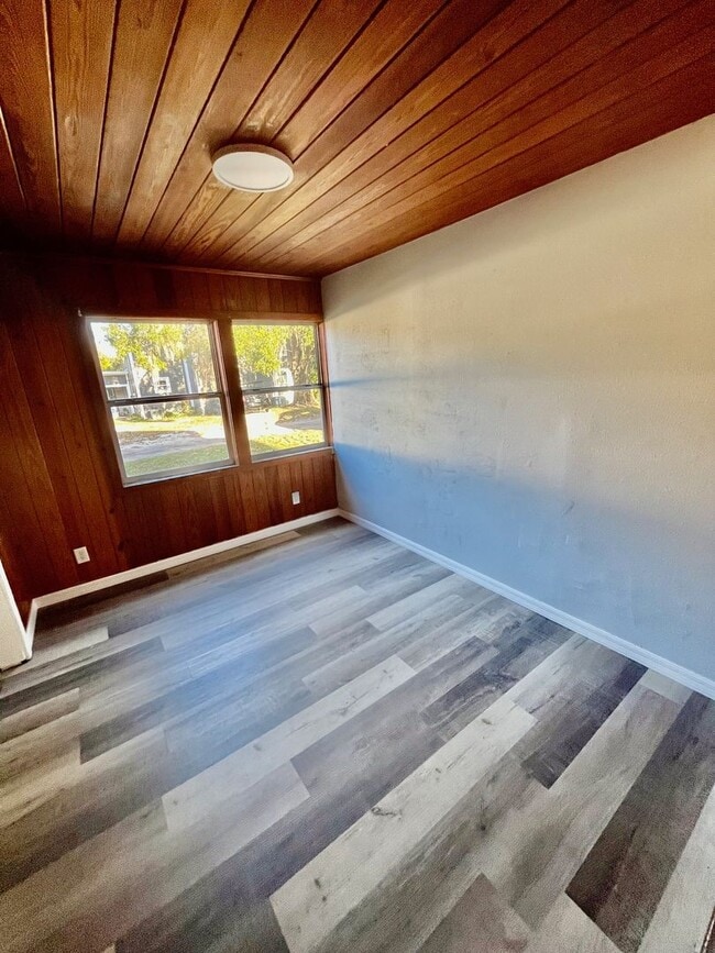 38601 6th Ave in Zephyrhills, FL - Building Photo - Building Photo