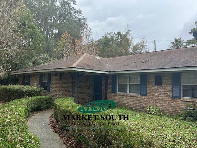 606 McLaws St in Savannah, GA - Building Photo - Building Photo