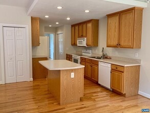1808 Clay Dr in Crozet, VA - Building Photo - Building Photo