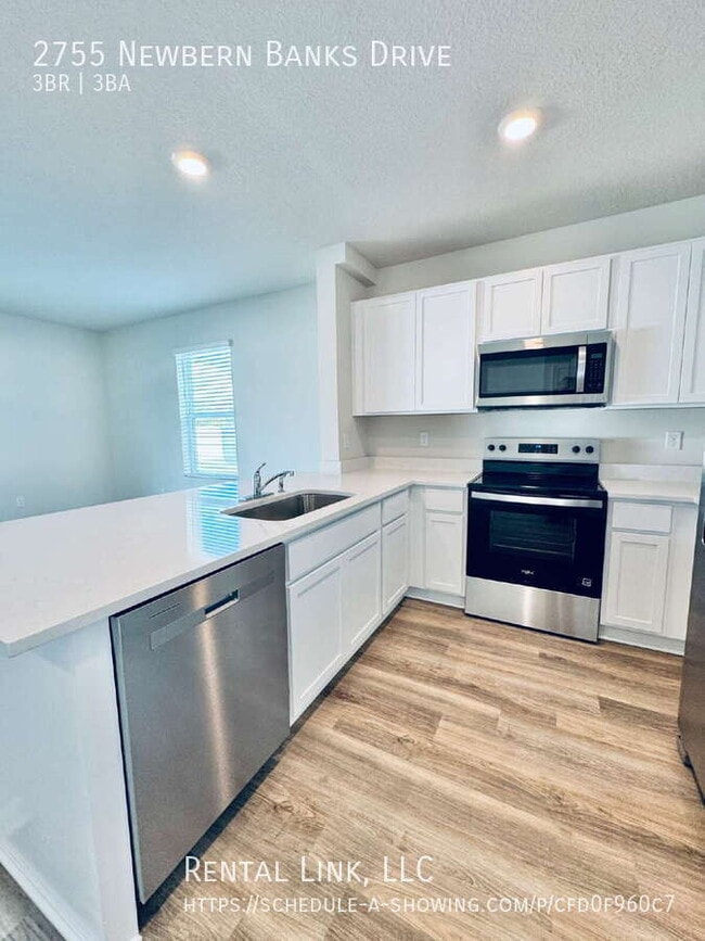 2755 Newbern Banks Dr