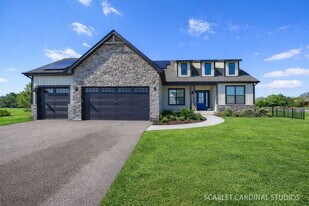 1469 Starfish Ln in Sycamore, IL - Building Photo