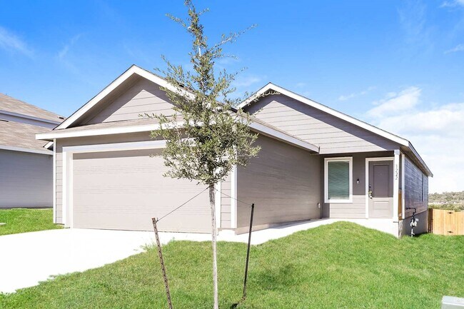 3222 Roslyn Grist in San Antonio, TX - Building Photo - Building Photo