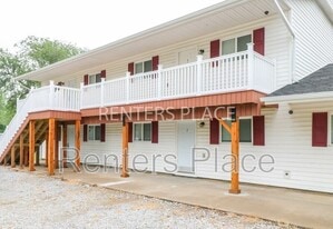 15351 W Hwy 66 in Sapulpa, OK - Building Photo