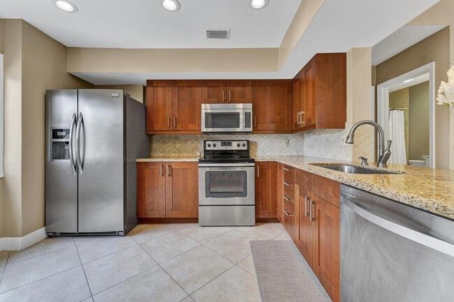 7888 Granada Pl