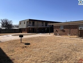 1314 NW Irwin Ave in Lawton, OK - Building Photo - Building Photo