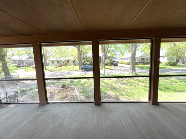 506 S Poplar St in Urbana, IL - Building Photo - Building Photo
