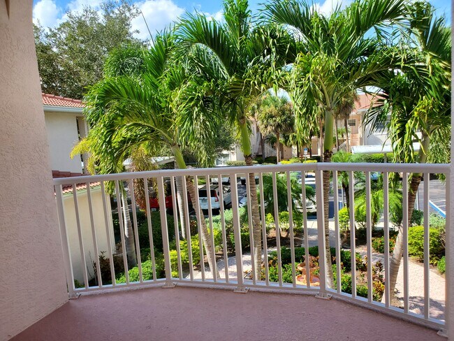 4240 Central Sarasota Pky, Unit 623 in Sarasota, FL - Building Photo - Building Photo