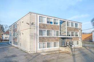 Lahser Manor Apartments in Detroit, MI - Building Photo - Building Photo