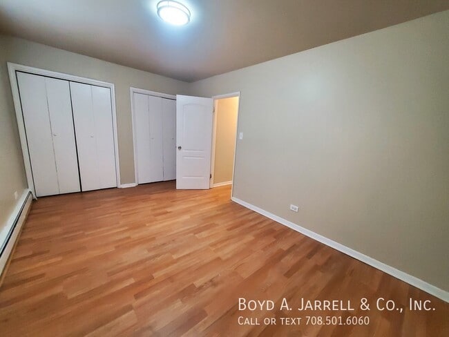 property at 9243 S Stony Island Ave