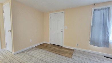 2701 Wilshire Blvd in Joliet, IL - Building Photo - Building Photo