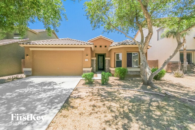 property at 677 W Mesquite Tree Ln