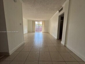 13785 SW 66th St in Miami, FL - Building Photo - Building Photo