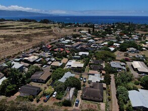 33 Poni Pl in Paia, HI - Building Photo - Building Photo