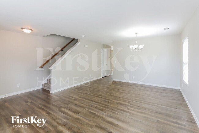 9418 Prestbury Blvd in Charlotte, NC - Foto de edificio - Building Photo