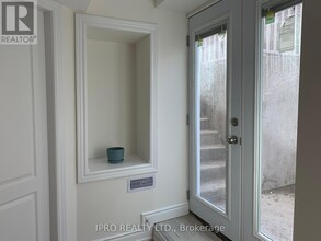 1193 Mowat Ln in Milton, ON - Building Photo - Building Photo