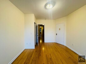 AMSTERDAM AVENUE in New York, NY - Building Photo