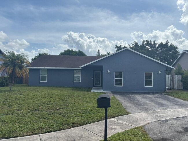4930 NW 85th Terrace