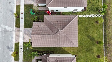 2498 SE 25th Ct in Homestead, FL - Building Photo - Building Photo