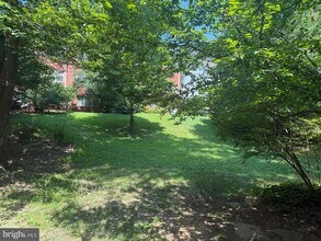 1751 Preston Rd in Alexandria, VA - Building Photo - Building Photo