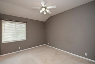 14505 Wirt St in Omaha, NE - Building Photo - Building Photo