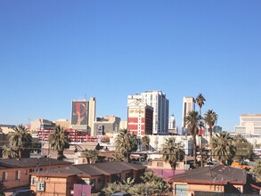 Stewart Arms in Las Vegas, NV - Foto de edificio - Building Photo