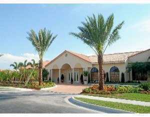 1440 Lake Crystal Dr in West Palm Beach, FL - Building Photo - Building Photo