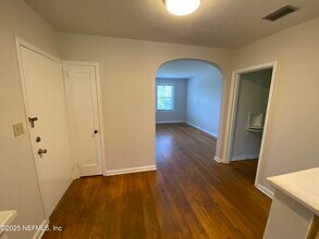 1245 Belmont Terrace in Jacksonville, FL - Building Photo - Building Photo
